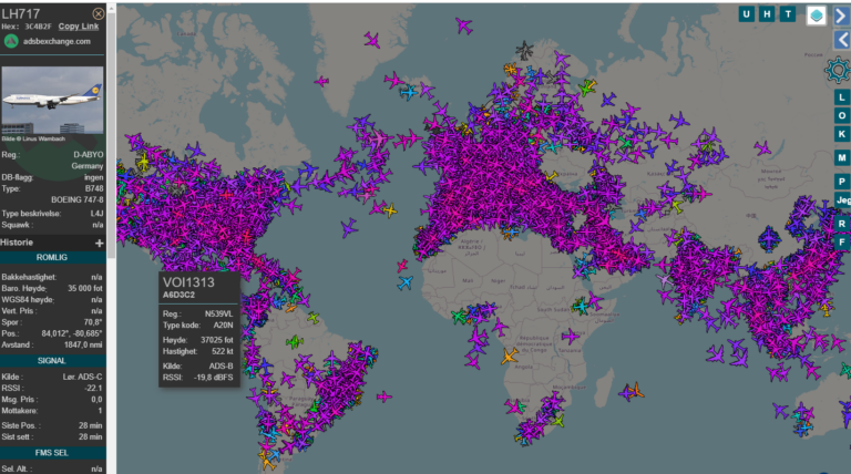 Oversikt over flyaktivitet hele verden 31.12 2022.